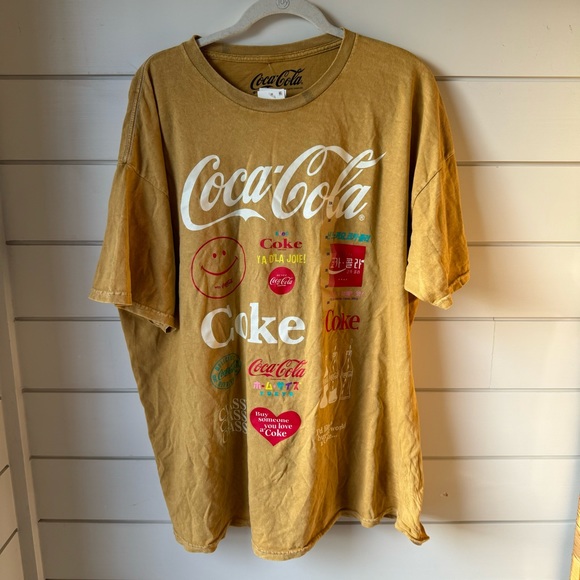 Kohl's Tops - Coca Cola Graphic Tee